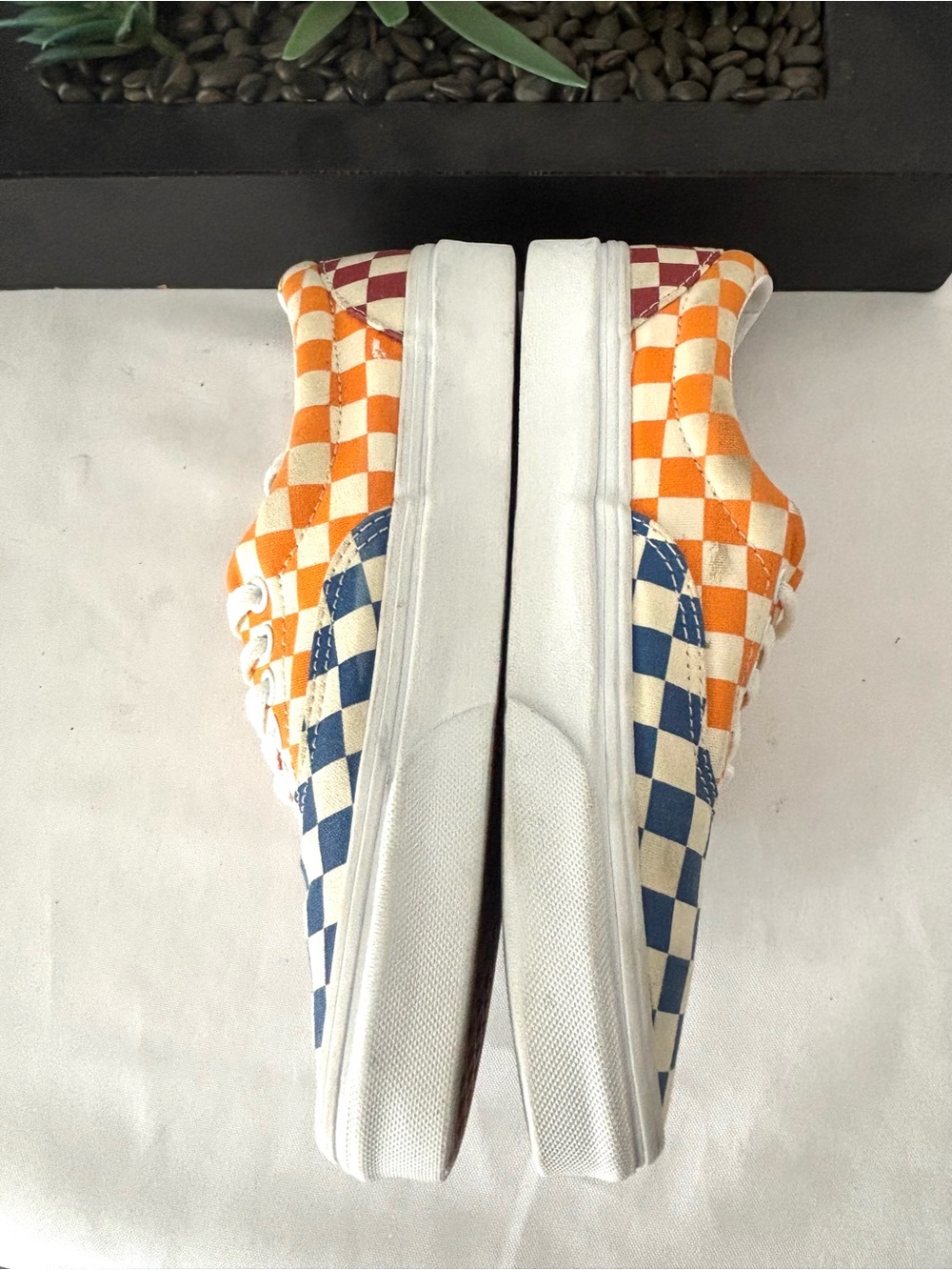 VANS  Checkerboard Lace-Up Sneakers in Blue, Orange & Cream White Lace-Up SZ 8-5 - Picture 5 of 9